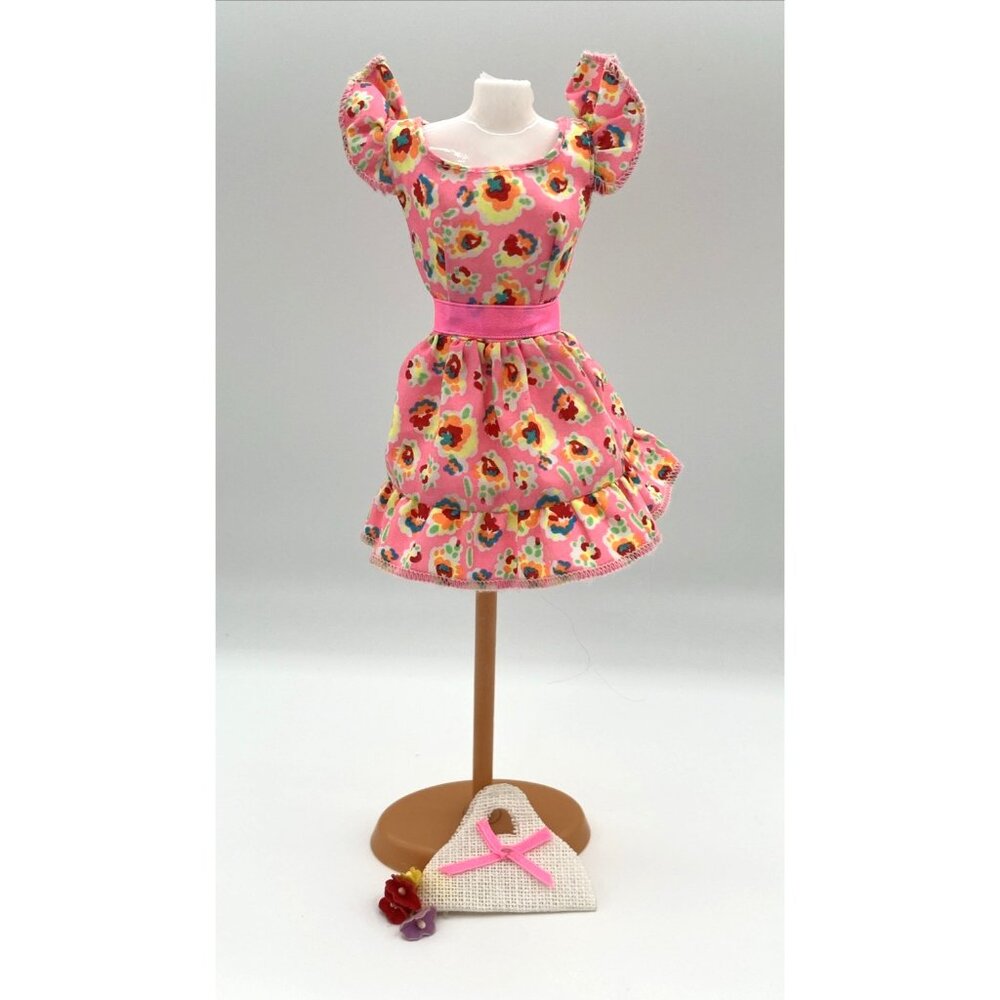 Vintage 1994 Mattel Barbie Style Foreign Release Flowered Dress #12292